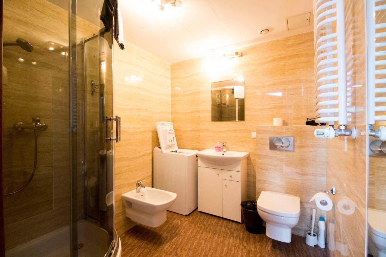 Happy Apartments - Just In Center Breslavia Exterior foto